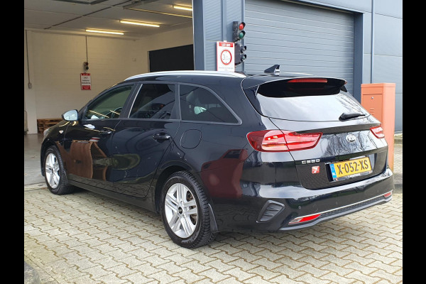 Kia Ceed Sportswagon 1.5 T-GDi DynamicLine / AUTOMAAT 160PK MET FLIPPERS / EERSTE EIGENAAR / GARANTIE TOT 24-05-2028 OF 150.000KM!