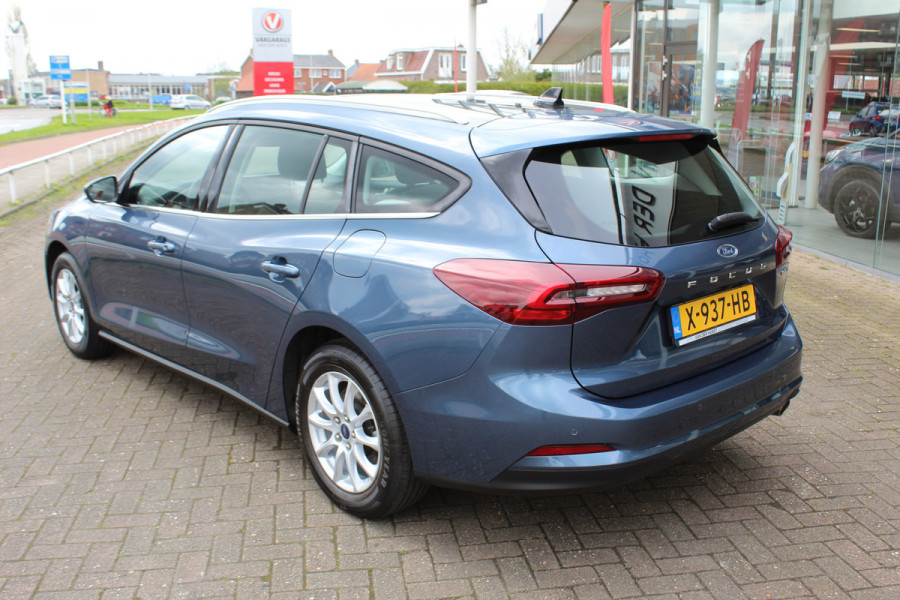 Ford FOCUS Wagon 1.0-155pk EcoBoost Mild-Hybrid Titanium. Fabrieksgarantie t/m 29-01-2027 ! SYNC 4, Volautm. airco dual,  adaptive cruise cntrl, stoel-, stuur- en voorraam verwarming, lane- en sideassist, metallic lak, LM wielen, elektr. panoramadak etc, etc.