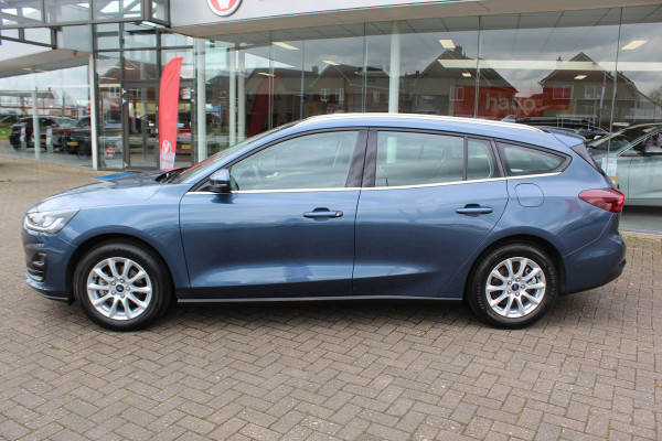 Ford FOCUS Wagon 1.0-155pk EcoBoost Mild-Hybrid Titanium. Fabrieksgarantie t/m 29-01-2027 ! SYNC 4, Volautm. airco dual,  adaptive cruise cntrl, stoel-, stuur- en voorraam verwarming, lane- en sideassist, metallic lak, LM wielen, elektr. panoramadak etc, etc.