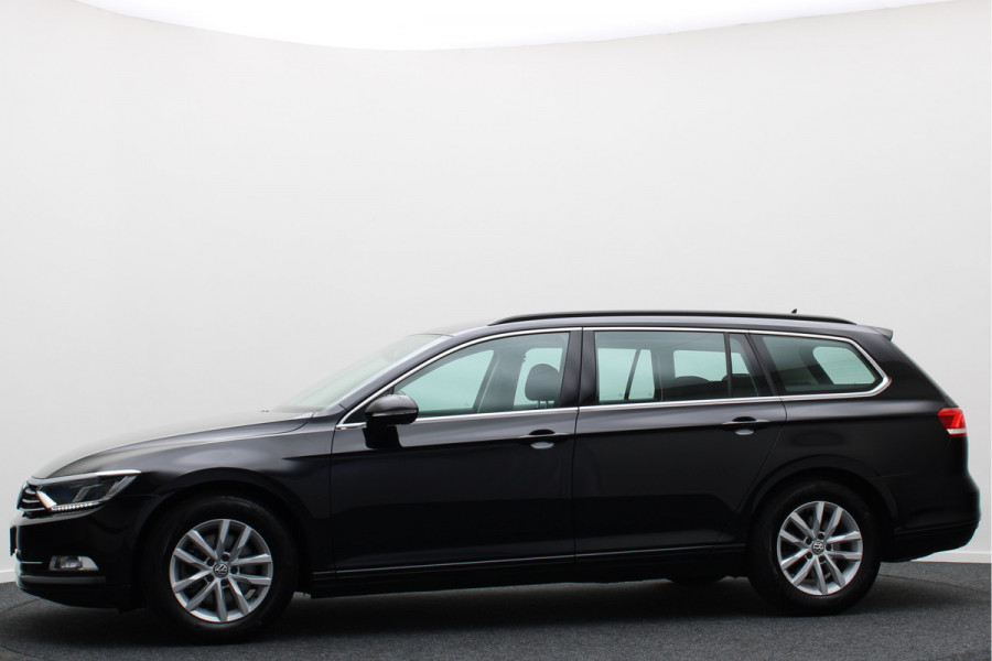 Volkswagen Passat Variant 1.4 TSI Comfortline LED, Climate, Cruise, Navigatie, ErgoComfort, PDC, DAB, Trekhaak