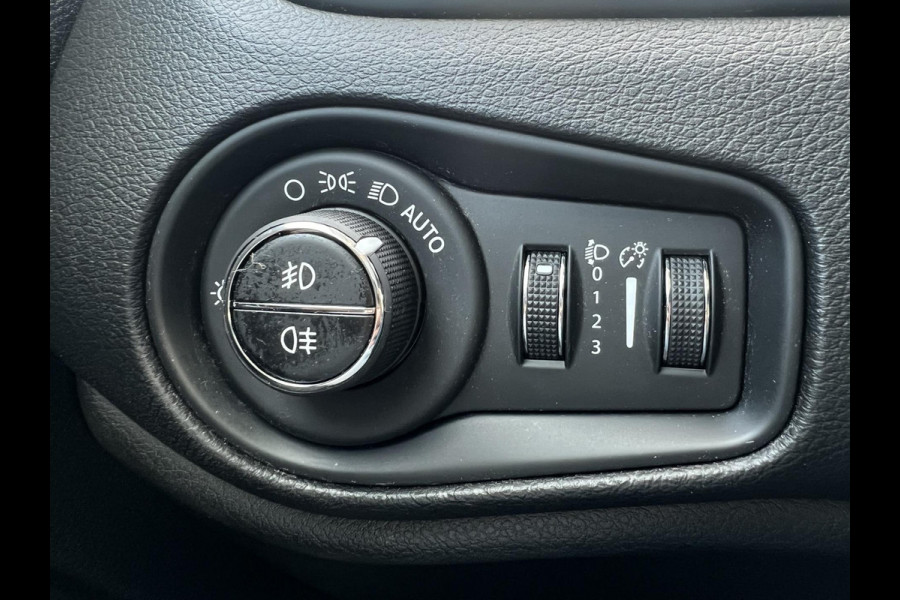 Jeep Renegade 1.0T-e Limited Carplay Climate Cruise Dab radio Stoelverwarming Keyless Parksensors