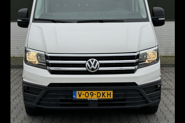 Volkswagen Crafter 35 2.0 TDI 177pk L3H3 Highline 3500kg Aanhanger Camera Carplay Navigatie PDC v+a Imperiaal