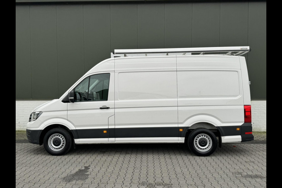 Volkswagen Crafter 35 2.0 TDI 177pk L3H3 Highline 3500kg Aanhanger Camera Carplay Navigatie PDC v+a Imperiaal