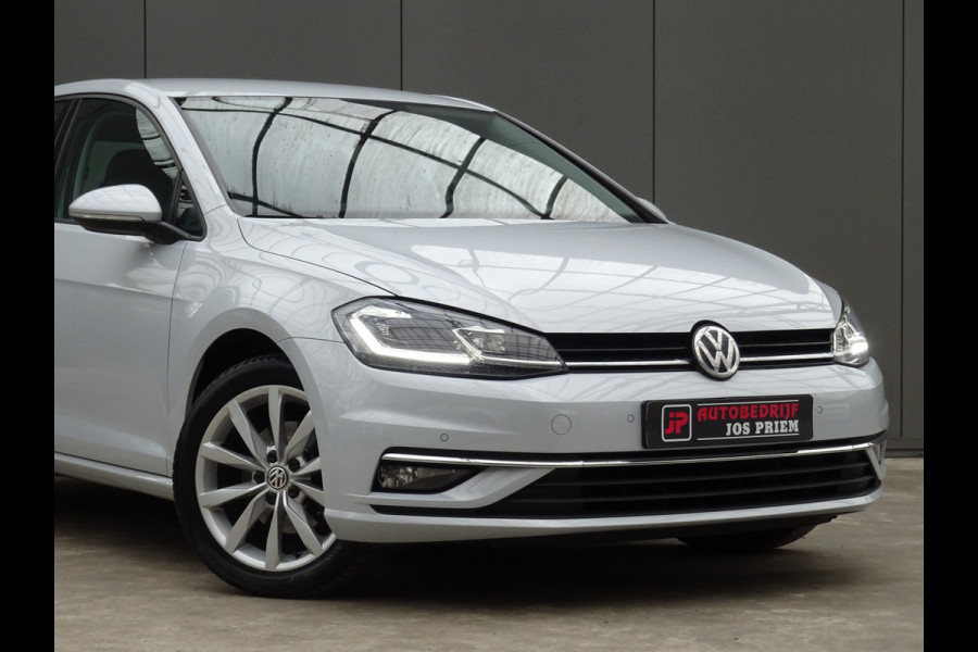 Volkswagen Golf 1.5 TSI Highline * CARPLAY * VIRTUAL COCKPIT * LED !!