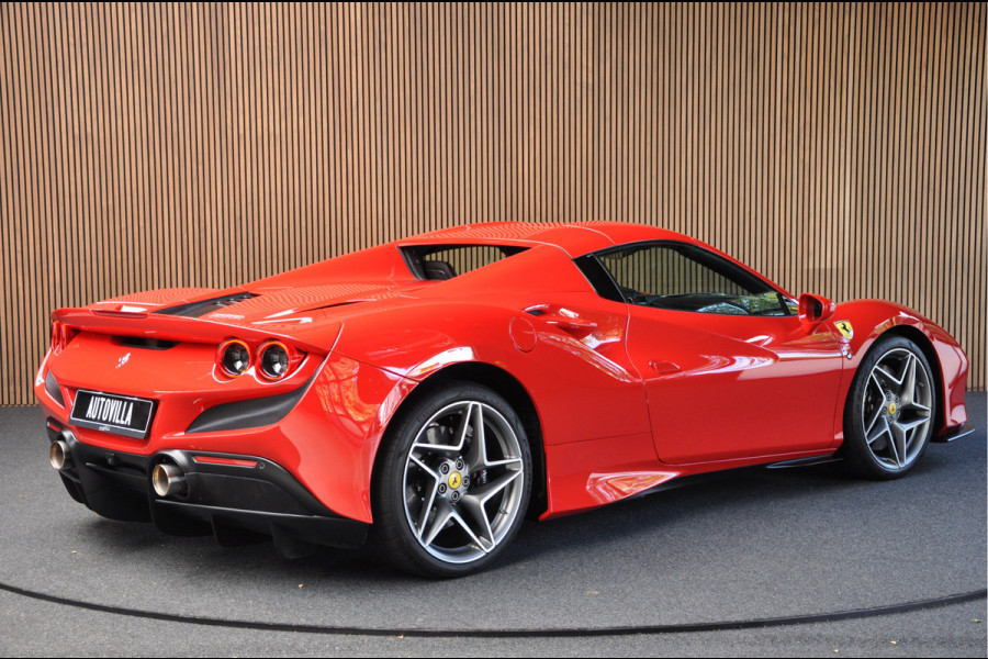 Ferrari F8 Spider 3.9 V8 HELE | Rosso Corsa | Daytona Seats | Passenger Display | CarPlay |