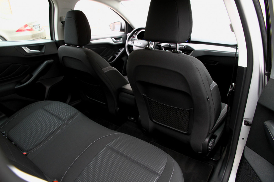 Ford FOCUS Wagon 2.0 EcoBlue ST Line X Business BTW | Carplay | Draadloos | Lane | DAB | Cruise | Navi |