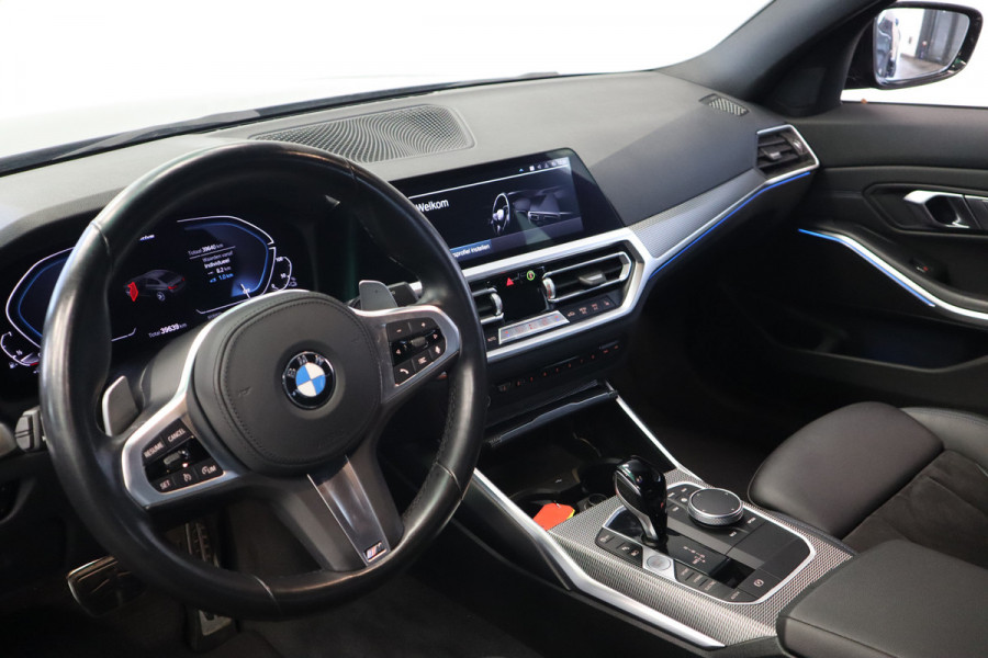 BMW 3-serie 320e High Executive M-sport Full-led VCP Navigatie 19"LM