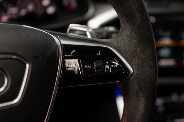 Audi RS6 Avant TFSI quattro | Suzuka Grey | Dynamic Plus | B&O 3D | Ceramic | Alcantara | BTW | Adapt Cruise |
