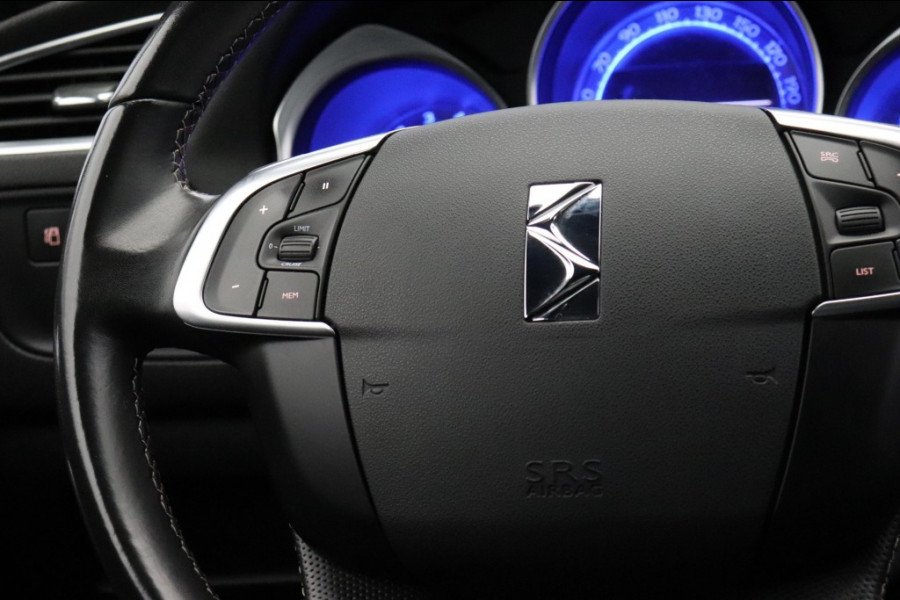DS DS 4 1.2 Turbo Performance Line - Connect Nav LED Vision