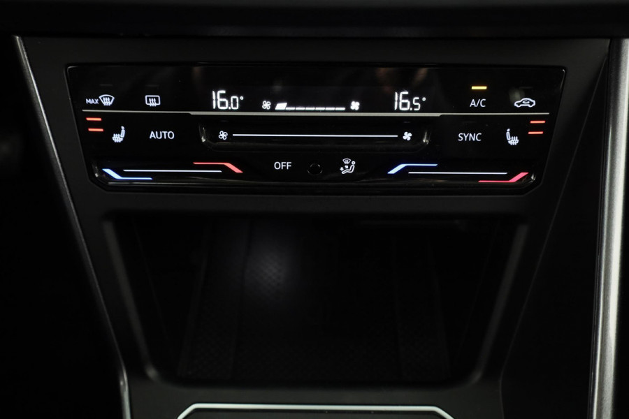 Volkswagen Taigo 1.0 TSI Style 110 PK | Panoramadak | Led matrix | Stoelverwarming | Digitaal dashboard