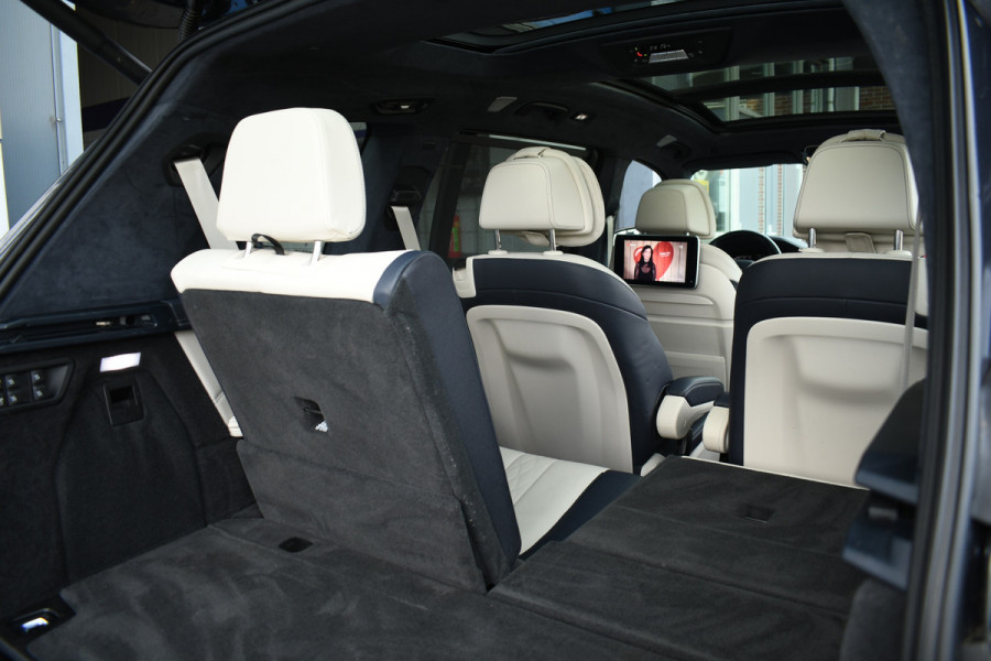 BMW X7 xDrive40i 340pk 6p Skylounge B&W 2xTV Exe-DrivePro Massage Soft-close