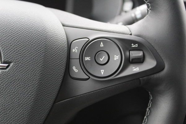 Opel CORSA-E 50kWh Level 3 11kW 3 fase | Navi Pro |  Bluetooth | Achteruitrijcamera | Apple Carplay/Android Auto