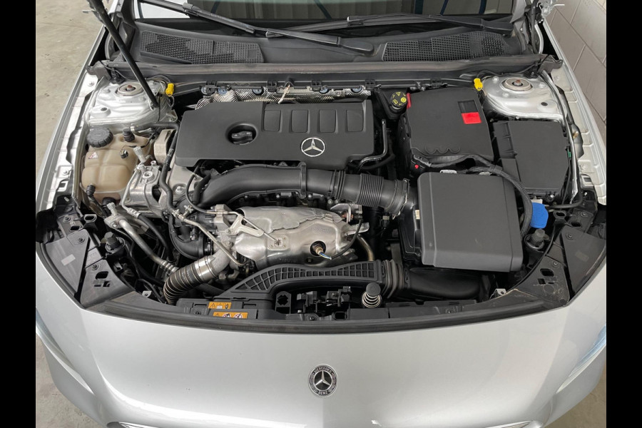 Mercedes-Benz A-Klasse 220 Premium Plus AMG PANO|SFEERVERLICHTING VOL