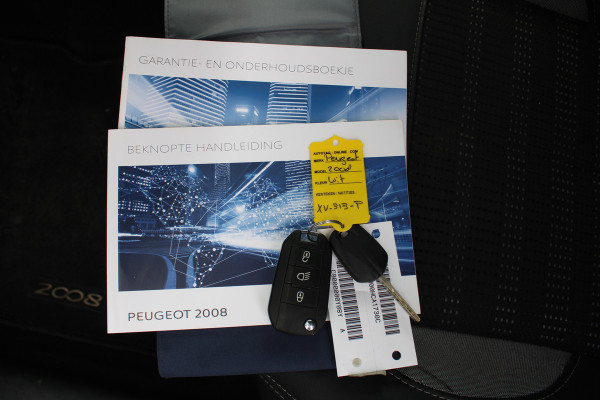 Peugeot 2008 1.2 PureTech Allure | Airco | Cruise | 16" LM |