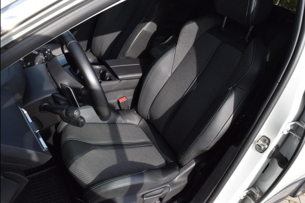 Peugeot 3008 1.6 HYbrid 225pk Allure Pack Business | Navigatie | Head-up Display | Bluetooth | Achteruitrijcamera | Apple Carplay/Android Auto | Stoelverwarming