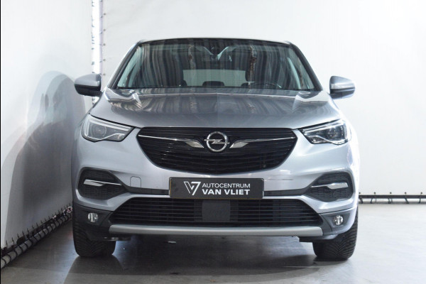 Opel Grandland X 1.2 Turbo Innovation | AUTOMAAT | PANORAMADAK | TREKHAAK | NAVIGATIE | CARPLAY | PARKEERSENSOREN | WINTERPAKKET | E.C.C. | 86.113km