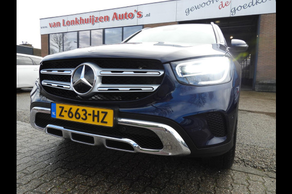 Mercedes-Benz GLC 300e 4MATIC Premium NAVI/CAMERA/LED/18"LMV!