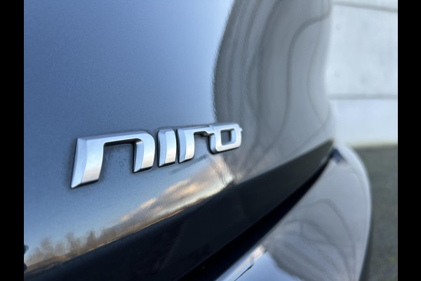 Kia Niro 1.6 GDi Hybrid ExecutiveLine Automaat | Leder | JBL | Stuur-/Stoelverwarming | Camera | Navi | 18” Velgen | Clima | PDC | Cruise | LED |