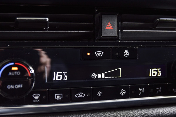 Nissan QASHQAI 1.5 e-Power 190- PK N-Connecta - Automaat | Pano | Dig. Cockpit | Adapt. Cruise | Stoel-+stuurverw. | 360 Camera | PDC | NAV+App. Connect | ECC | LM 18" |