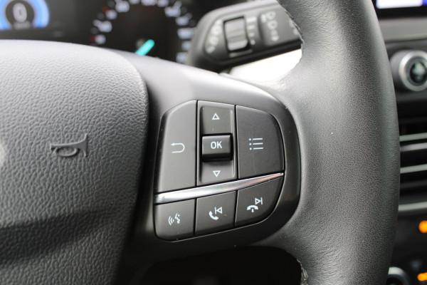 Ford Focus Wagon 1.5 EcoBoost Titanium Business | Stoel + Stuurverwarming | Climate Control | Navigatie | Key-Less | Parkeersensoren Voor + Achter |