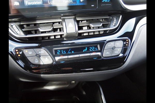 Toyota C-HR 1.8 Hybrid Black Edition Camera | Automaat | Leer | Navi | Dealeronderhouden |
