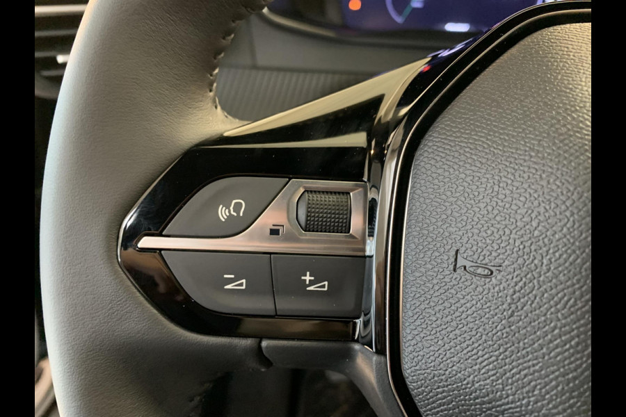 Peugeot 2008 1.2 Turbo 100 Allure Navigatie | Bluetooth | Apple Carplay/Android Auto | Achteruitrijcamera |