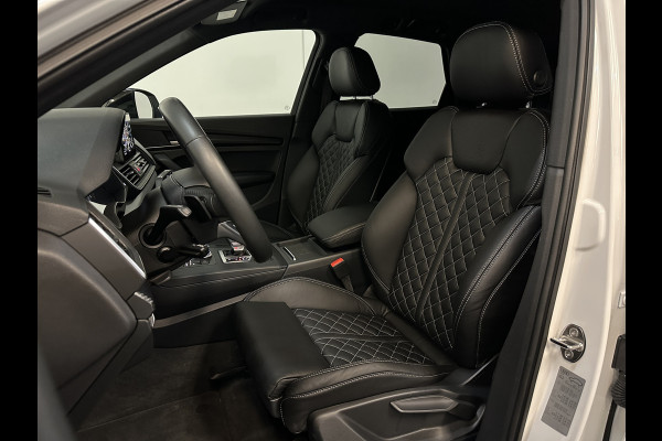 Audi Q5 TFSI e 300PK Quattro S-Line | Luchtvering | ACC | RS-Leder | Keyless-Go | Carbon | Tour-Pakket | Trekhaak | Lane Assist | Privacy Glass | Sportstoelen | Navi | Stoelverwarming | PDC V+A | DAB |