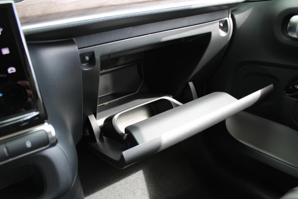 Citroën C3 1.2 PT 83 Feel Edition | Navi | Parkeercamera | Comfortstoelen