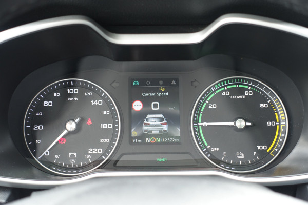 MG ZS EV Luxury 45 kWh | € 2.000.- subsidie | € 13.899.- na subsidie | Trekhaak