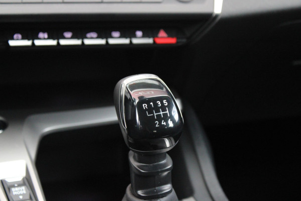 Peugeot 308 1.2 130PK ACTIVE PACK BUSINESS | DRAADLOZE APPLE CARPLAY/ANDROID AUTO | NAVIGATIE | PARKEERSENSOREN | LED KOPLAMPEN | DIGITAAL INSTRUMENTENPANEEL | CRUISE CONTROL | CLIMATE CONTROL | LICHTMETALEN VELGEN | KEYLESS START |
