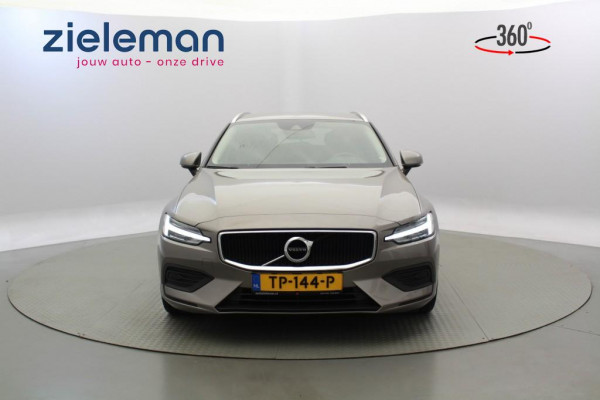 Volvo V60 2.0 D4 Momentum Automaat - Carplay, LED, Digital Cockpit