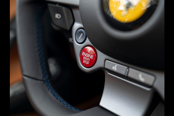 Ferrari 812 GTS 6.5 V12 HELE | Blu TDF | Veel carbon! | 1e eigenaar | Pass. display | 360 cam | NL-auto | CarPlay