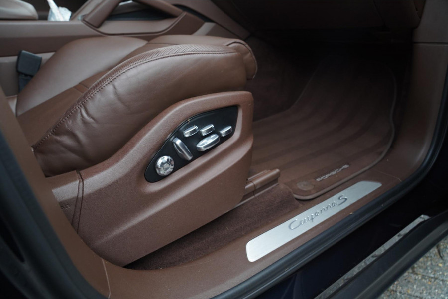 Porsche Cayenne 2.9 S | 441PK | SportChrono | Bose Sound| Stoelverwarming/verkoeling | Panorama | 100% onderhouden | Adaptief CC