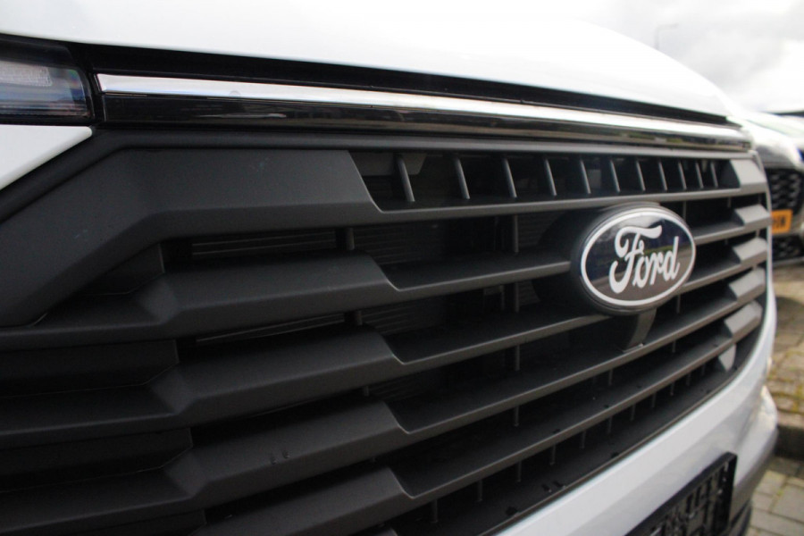 Ford Transit Custom 280 2.0 TDCI L1H1 136pk Trend Automaat | NIEUWE VOORRAAD | Trekhaak | Navigatie | Full LED | Climate Control | Cruise Control | Camera | All weather banden | Nieuw Model |