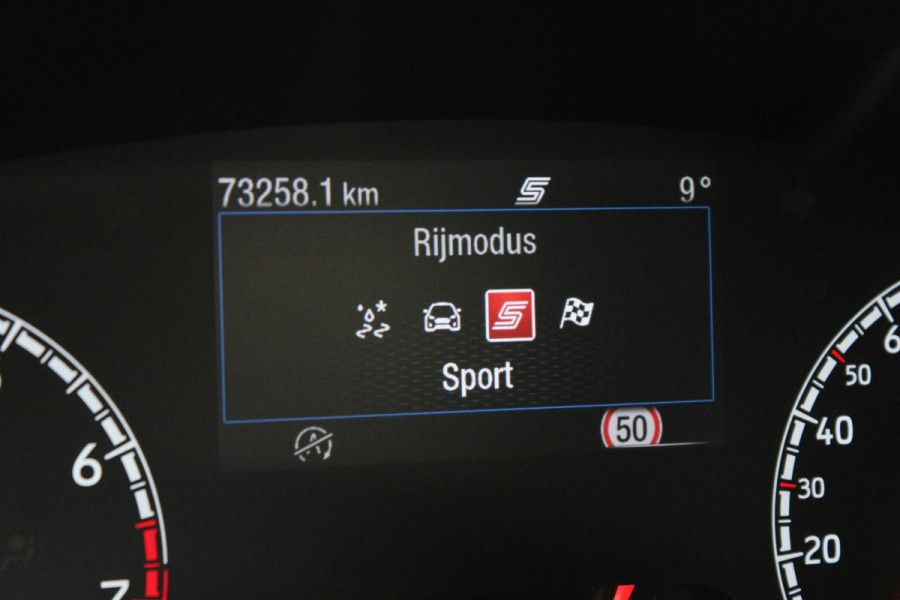 Ford Focus 2.3 EcoBoost ST-3 Performance Pack | Adaptive LED | Winter Pack | Bang&Olufsen | Adaptive cruise control | Head up Display | 2 bandensets