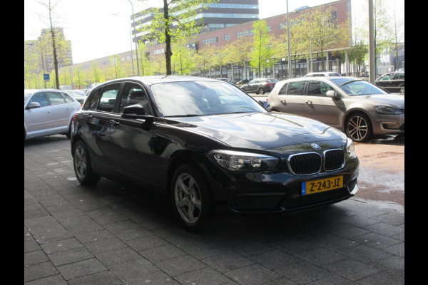 BMW 1-serie 118i 5 Deurs Clima PDC