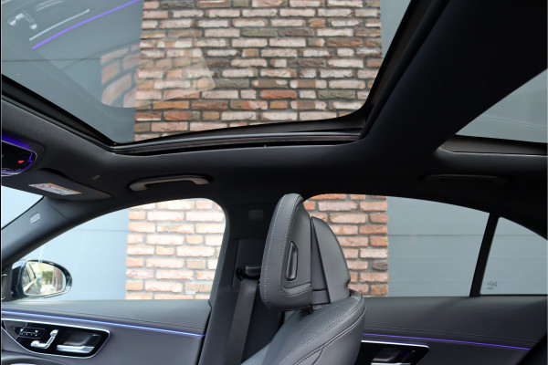 Mercedes-Benz E-Klasse 300 e AMG Line Premium+ Aut9, Nw model, Bijrijdersdisplay, Panoramadak, Distronic+, Trekhaak, Memory, Stoelventilatie, Verwarmd Stuurwiel,  Digital Light, Leder, Rijassistentiepakket+, Etc.