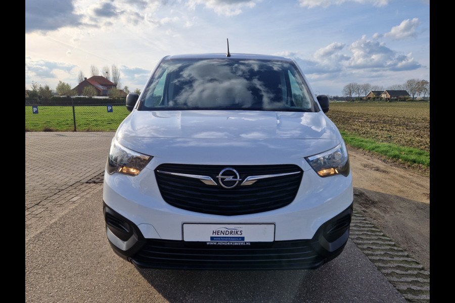 Opel Combo 1.5D L1H1 - 100 Pk - Apple Carplay Android Auto - ParkeerCamera