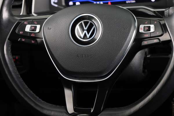 Volkswagen Polo 1.0 TSI Highline 95 pk Automaat (DSG) | Navigatie | Parkeersensoren | Autom. airco | Adaptieve cruise control