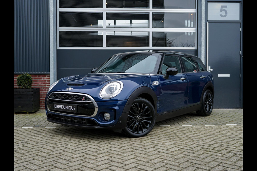 MINI Clubman 2.0 Cooper S Pepper Serious Business, Panorama, Adaptieve cruise control, Parkeersensoren, Stoelverwarming, LED