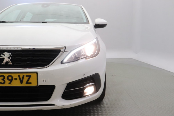 Peugeot 308 1.2 PureTech Executive - Carplay, Navi