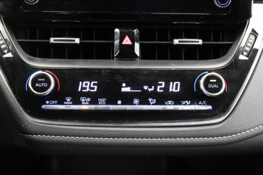 Toyota Corolla Touring 1.8 Hybrid Active Automaat - Carplay, Navi, Camera