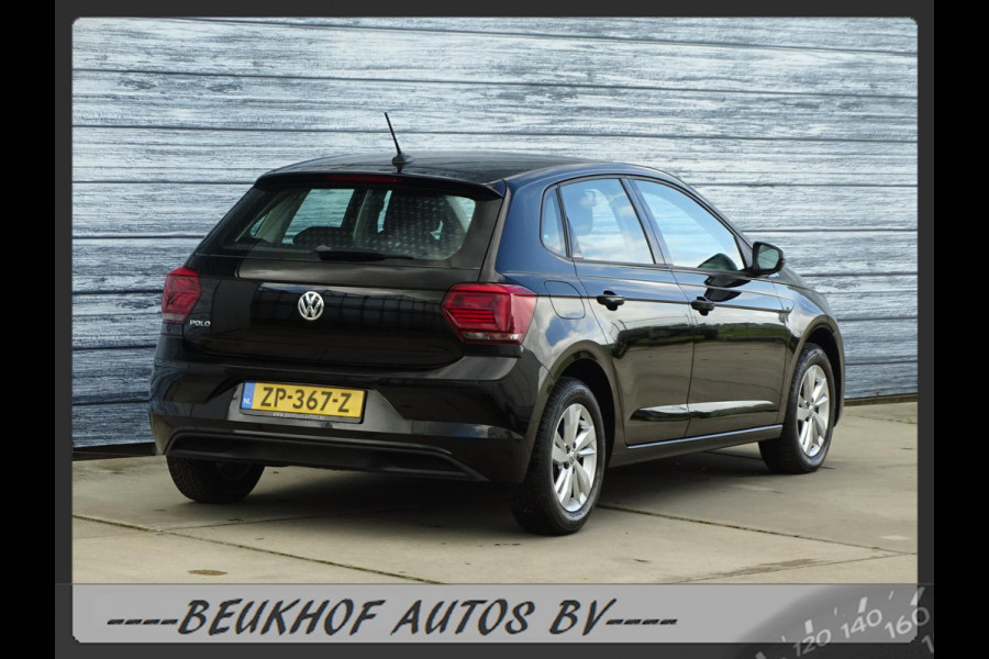 Volkswagen Polo 1.0 TSI Parkeersensor Carplay Navi Velgen