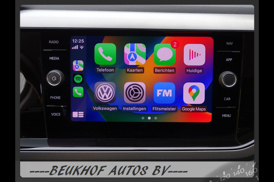 Volkswagen Polo 1.0 TSI Parkeersensor Carplay Navi Velgen