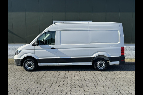 Volkswagen Crafter 30 2.0 TDI L3H3 Highline 4S banden Trekhaak Carplay Pdc v+a Cruise DAB