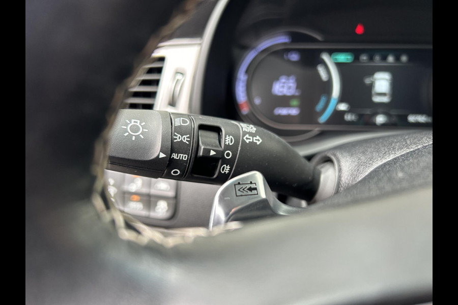 Kia e-Niro ExecutiveLine 64 kWh Automaat | Leder | JBL | Camera | Navi | Stuur-/Stoelverwarming | Key-Less | Clima | PDC | Cruise | LED |