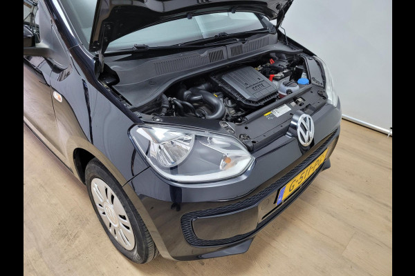Volkswagen up! 1.0 high up! | Parkeersensoren | Radio met aux | Airco | Ruime apk | Boekjes compleet