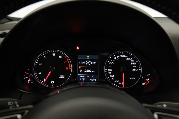 Audi Q5 2.0 TFSI 230pk quattro S-Line Panorama Navigatie Trekhaak Pdc 146
