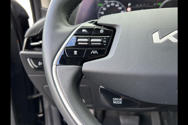 Kia Niro 1.6 GDi PHEV DynamicLine Automaat | Camera | Navi | 18” Velgen | Apple CarPlay/Android Auto | Key-Less | Clima | PDC | Cruise | LED |