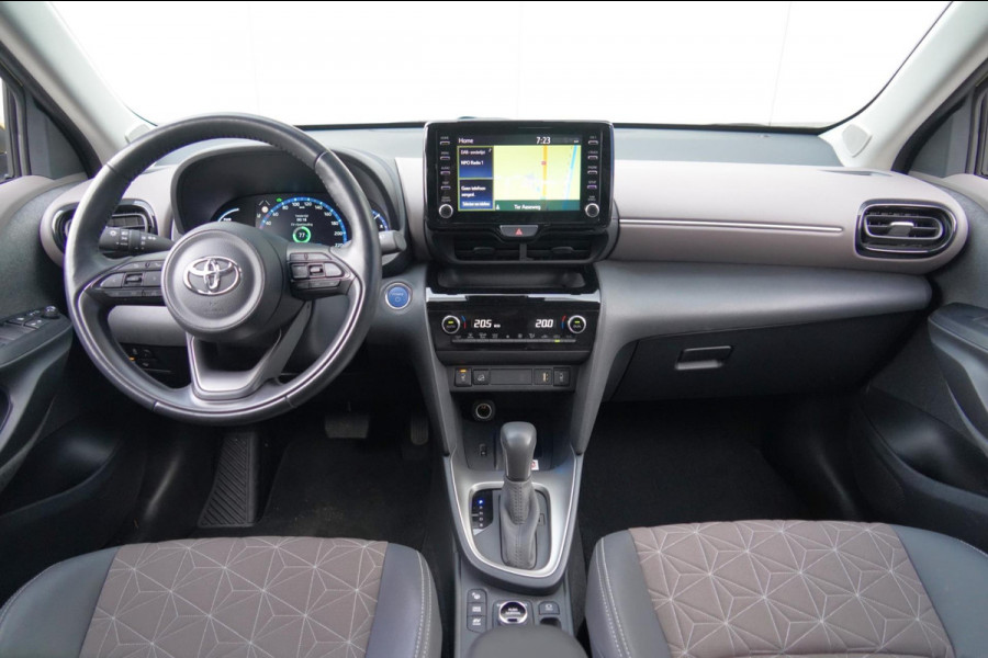 Toyota Yaris Cross 1.5 Hybrid Executive AWD-i / 360 Camera / Stuurverw. / Stoelverw. / 12dkm / Adaptieve Cruise